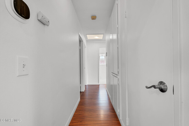 Building Photo - 1611 Amador Ln