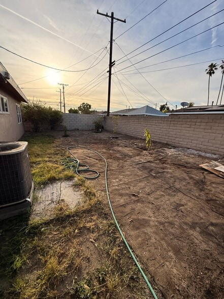 Building Photo - 2563 West St