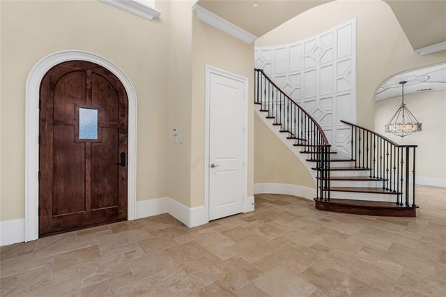Building Photo - 3759 Broadmoor Way