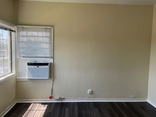 front room A/C - 803 W Glenoaks Blvd