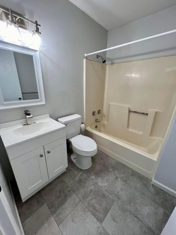 Building Photo - 91-95-95 Otsego St