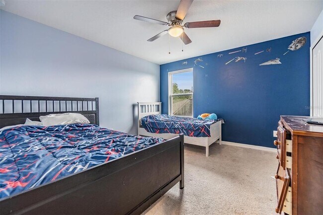 Building Photo - 2073 BRANDING IRON Way