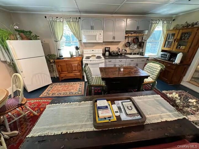 Building Photo - 149 Jaycox Rd