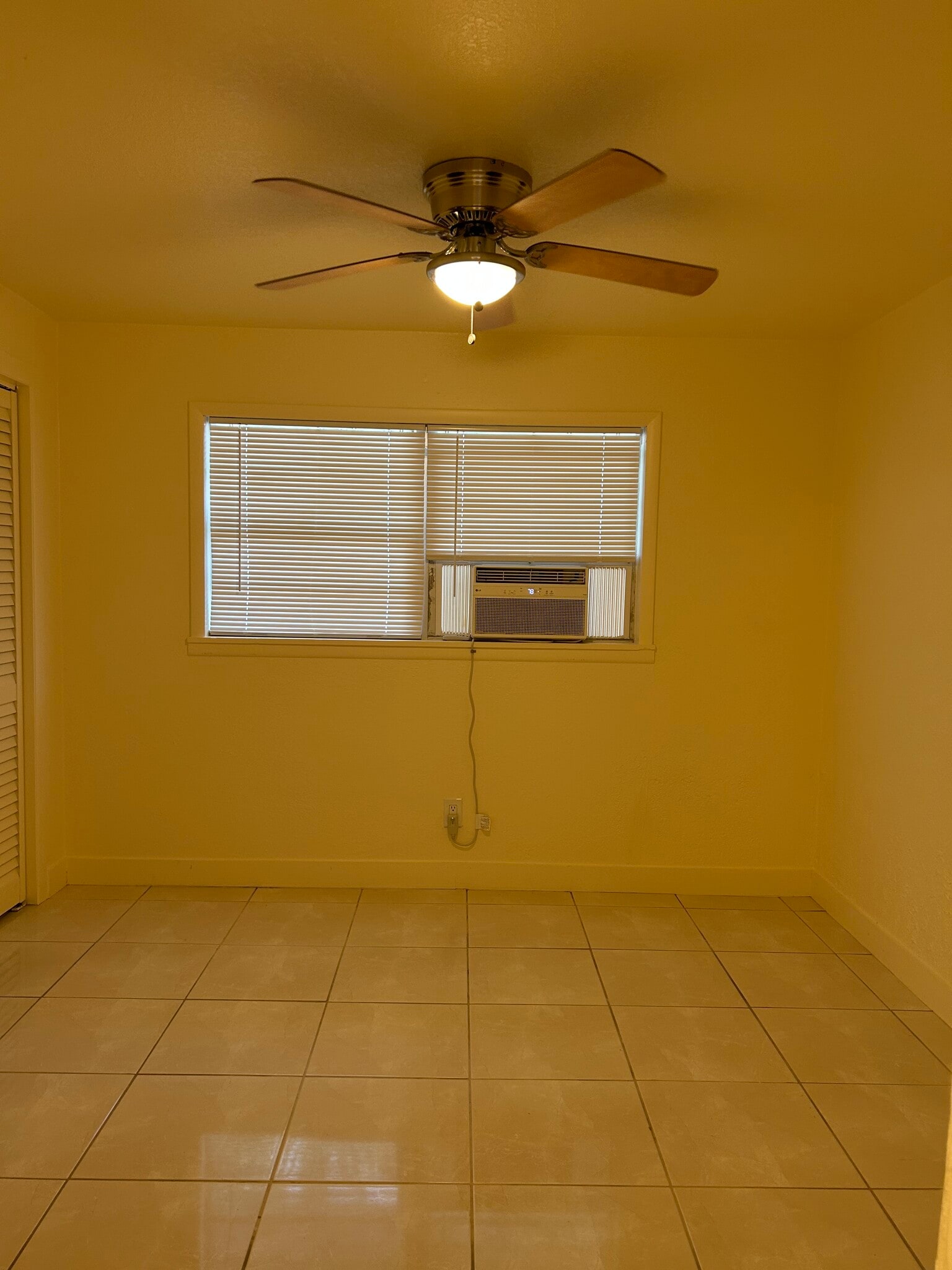Bedroom - 205 Coral Rd