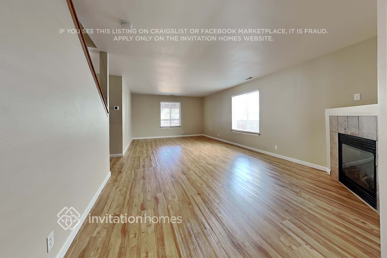 Building Photo - 20120 15th Ave E