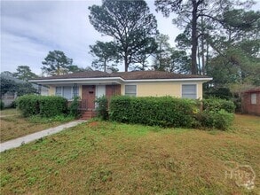 Building Photo - 2261 Mason Dr
