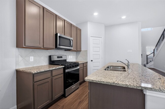 Building Photo - 2325 Whitefish Dr