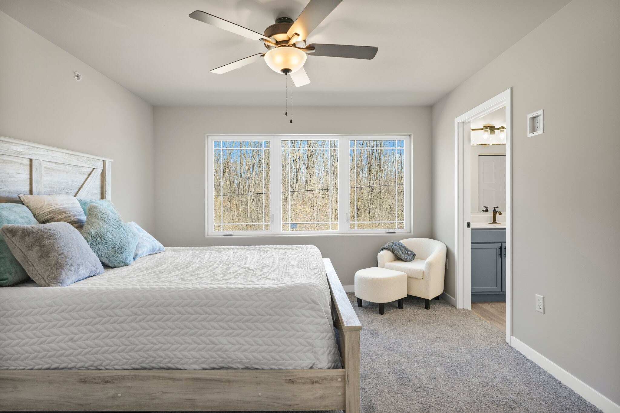 Building Photo - 5713 Eternity Dr