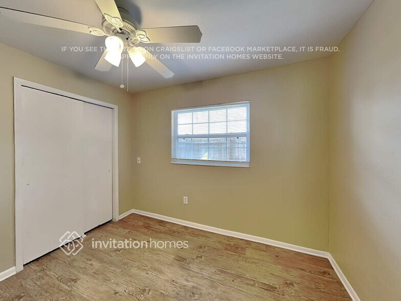 Building Photo - 5335 Laurelwood Pl