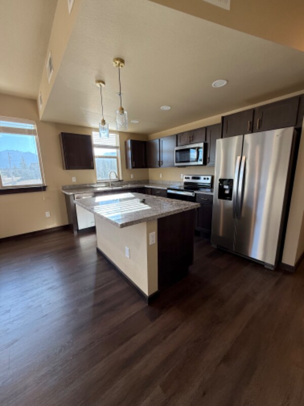 Building Photo - 1768 Wildfire Rd