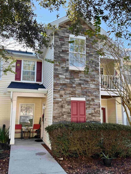 Building Photo - 575 Oakleaf Plantation Pky