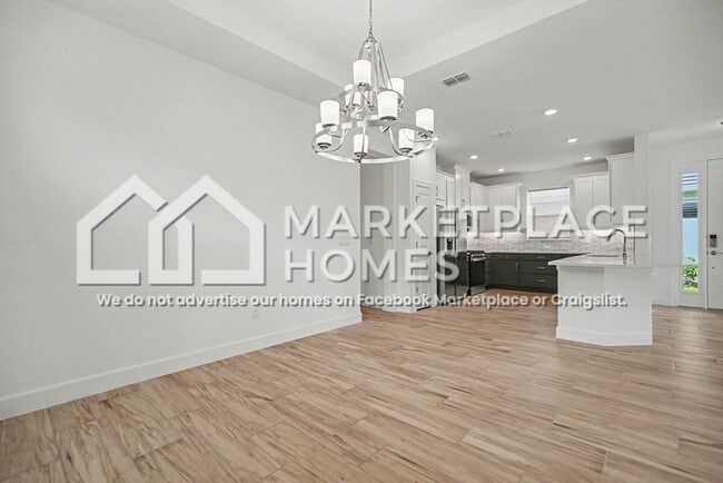 Building Photo - 3928 Fraccareta Wy