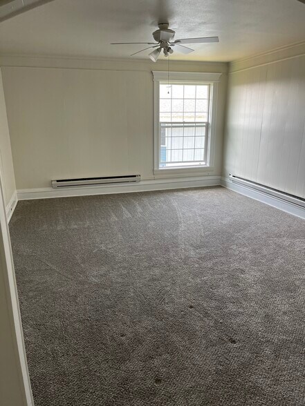 Building Photo - 508 Emerson Ave