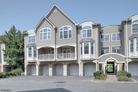 Building Photo - 408 Kensington Ln