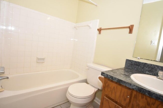 Building Photo - 4315 Jura Dr