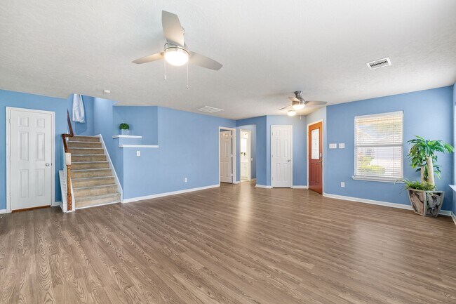 Building Photo - 2715 Skyview Knoll Ct