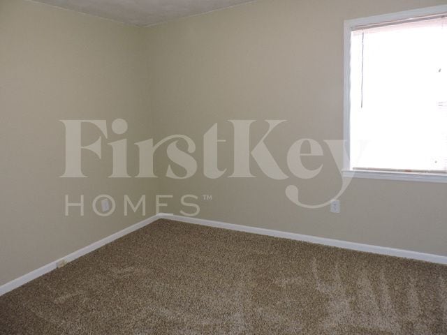 Building Photo - 5206 Downs Dr