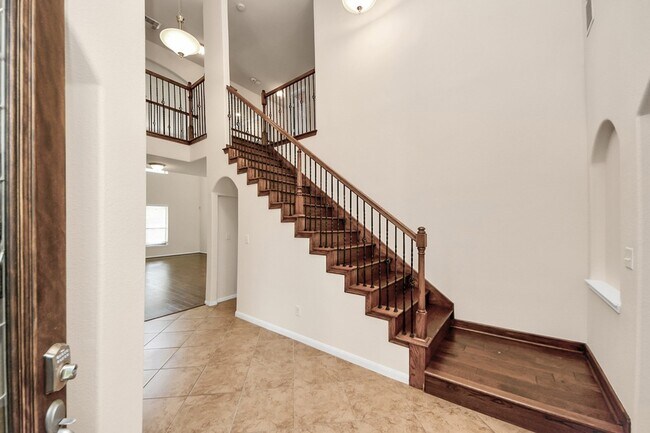 Building Photo - 5038 Gold Haven Dr