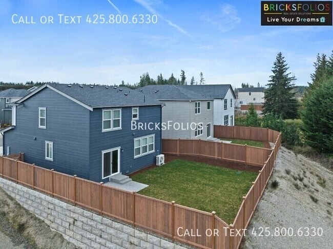 Building Photo - 1265 SW Pendleton Way