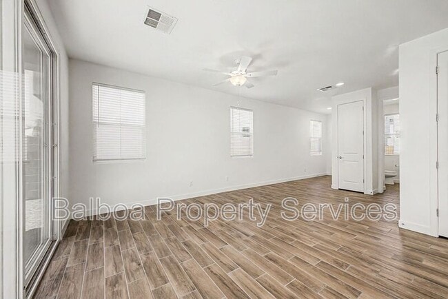 Building Photo - 5532 S Dillon Cir