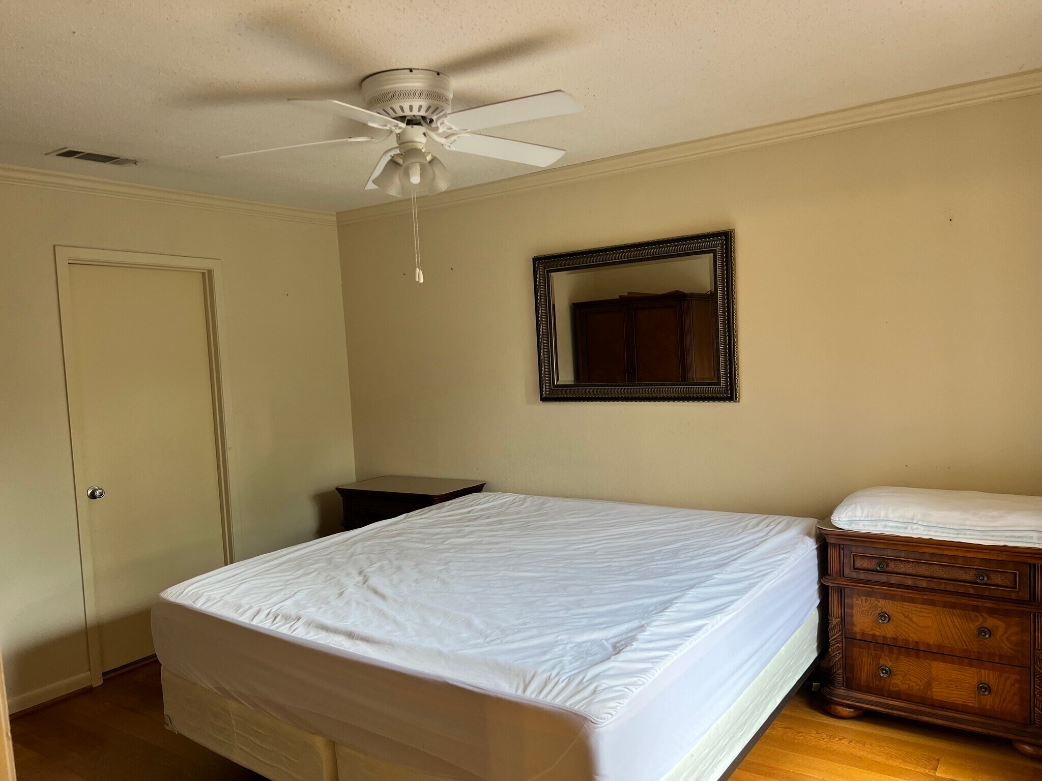 Building Photo - 3636 Greenacres Place Dr