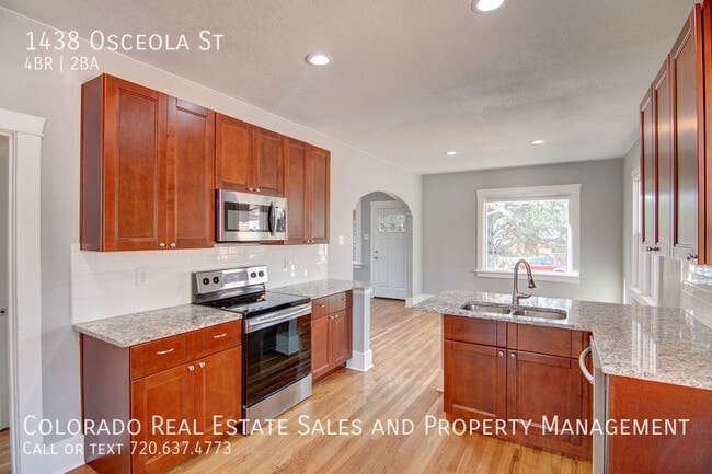 Building Photo - 1438 Osceola St