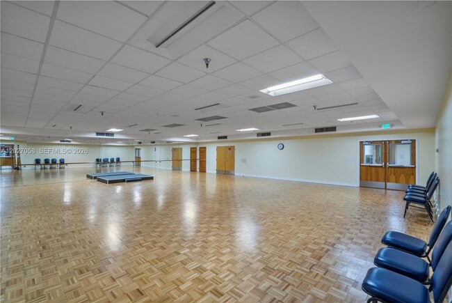 Building Photo - 12901 SW 15th Ct