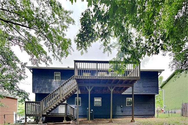Building Photo - 1627 Eric Cir