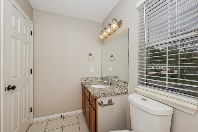 Building Photo - 5128 Pebble Creek Dr