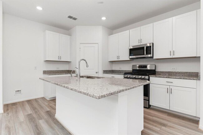 Building Photo - 2723 Serene Palace Ct