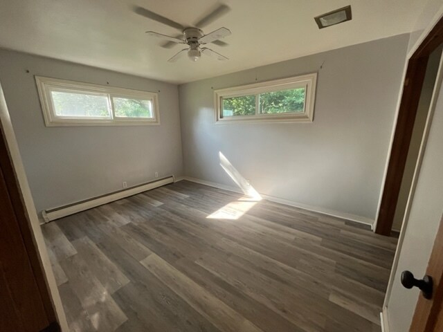 Building Photo - 664 Azalea Ave