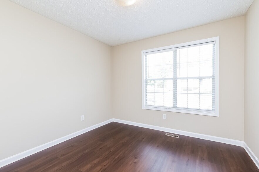 Building Photo - 4818 Baker Plantation Dr