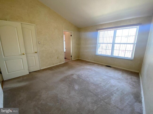 Building Photo - 6603 Colonial Ct