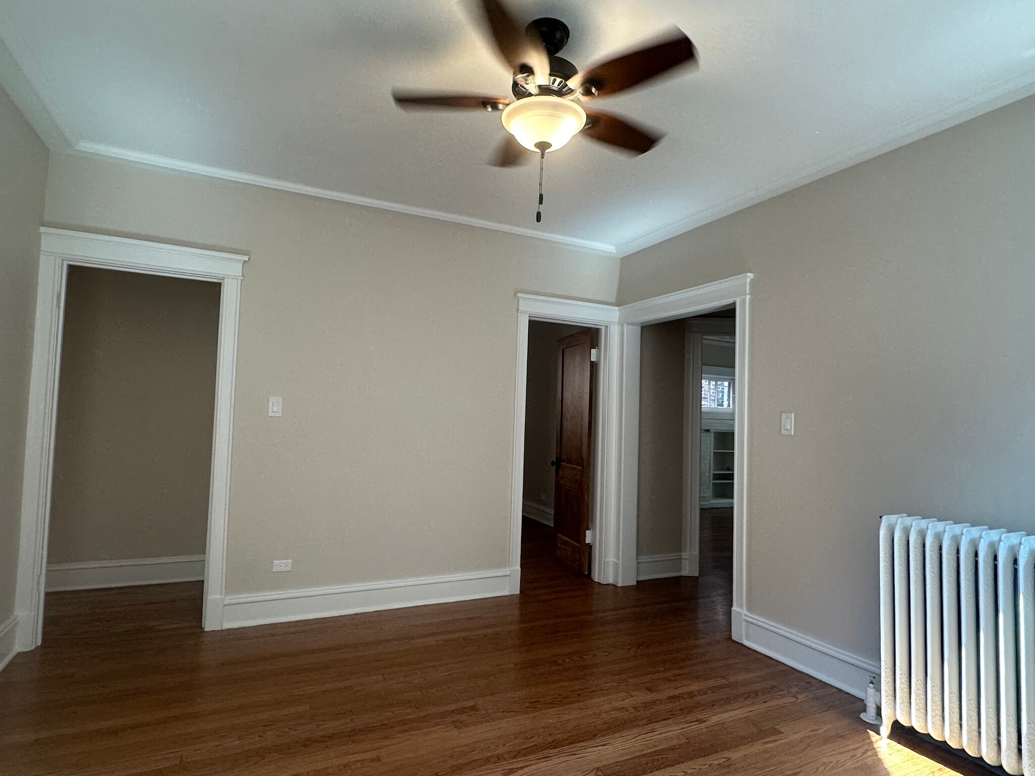 Building Photo - 4314 N Wolcott Ave