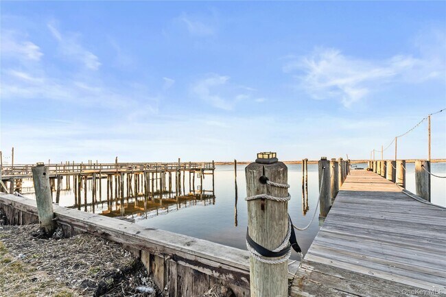 Building Photo - 115 Maryland Ave