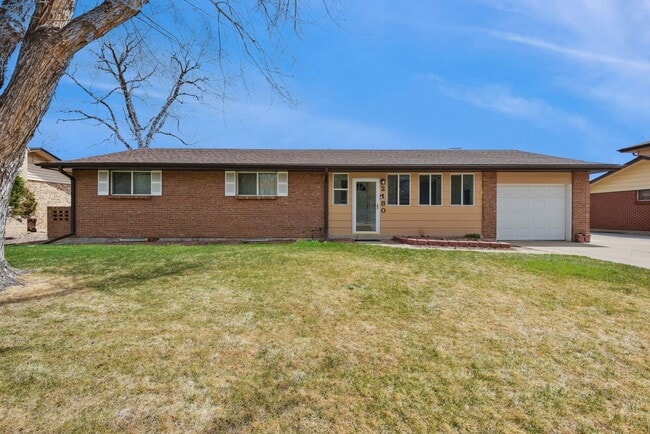 Building Photo - 2180 S Estes St