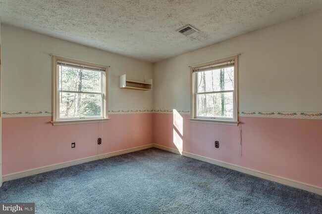 Building Photo - 12225 Tall Pines Ct