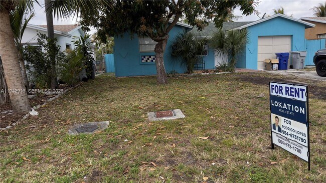 Building Photo - 3731 NE 12th Terrace