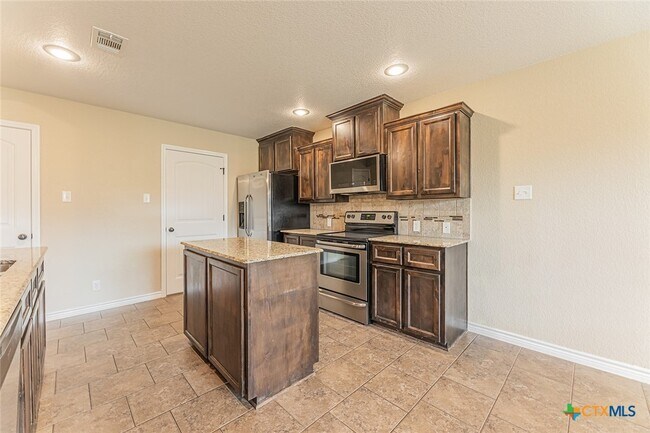 Building Photo - 3801 Appalachian Trl