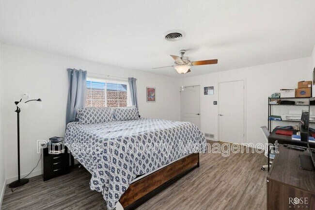 Building Photo - 3108 Oak Forest Dr