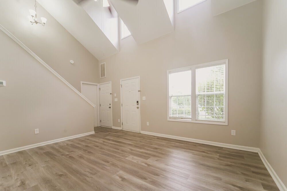 Building Photo - 4964 Astonshire Ln