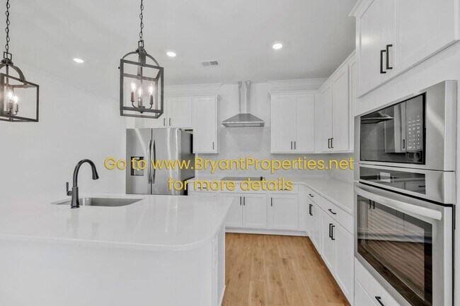 Building Photo - Gallatin - New 4-Bedrooms, 2.5 Baths