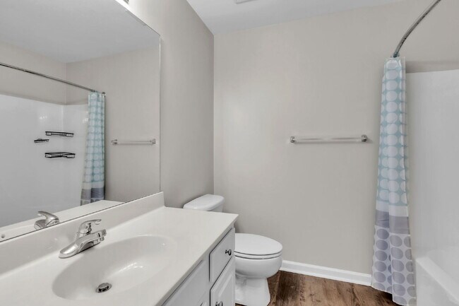 Building Photo - Stunning 4-Bed Home with Modern Kitchen, Bonus Space & Pool Access in Long Creek Plantation