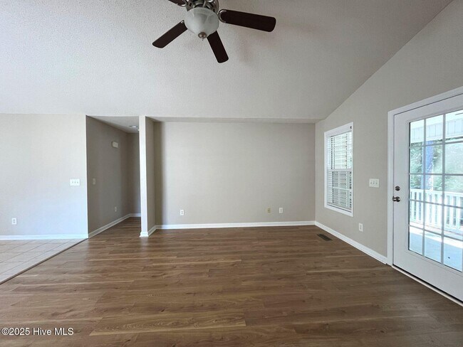 Building Photo - 114 Masters Way
