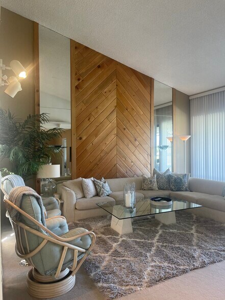 Living room - 95 Calle Encinitas