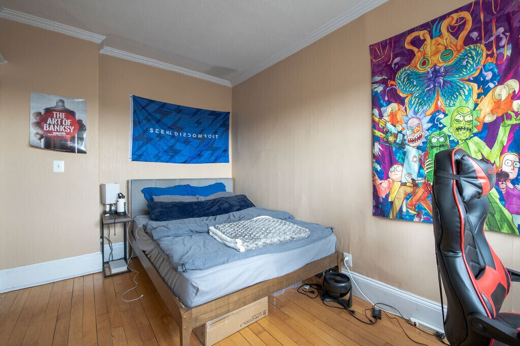 Building Photo - 178 Brighton Ave