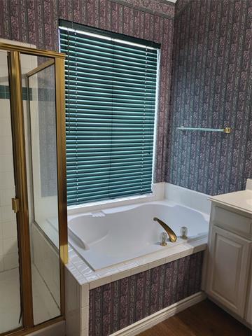 Building Photo - 6411 Clear Pool Dr