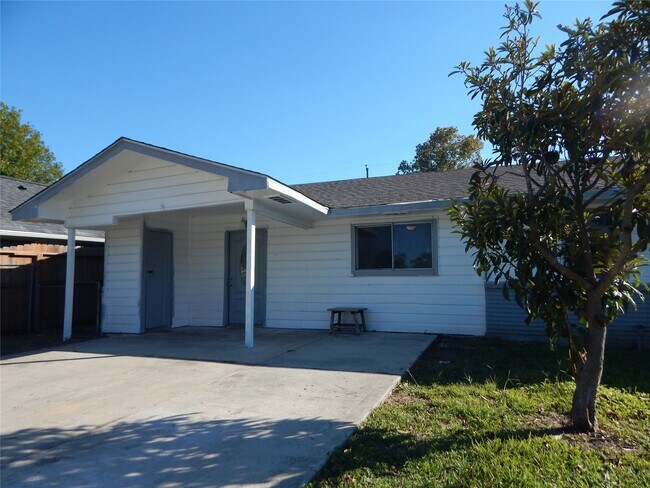 Building Photo - 206 Arnett Ln