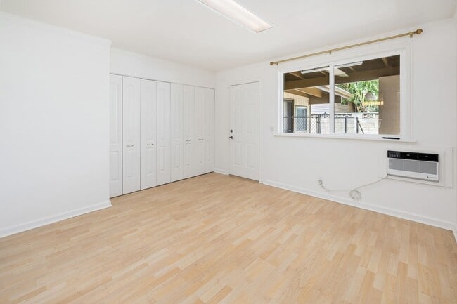 Building Photo - Spacious, 4 bedroom 2 bath single family home in Mililani located on a cul de sac.