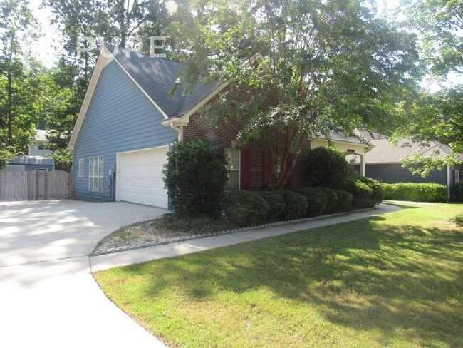 Building Photo - 266 Rocky Ridge Dr